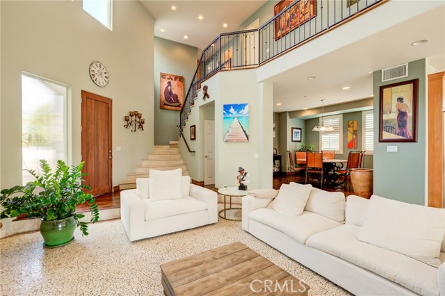 1303 Rindge Lane, Redondo Beach, California 90278, 4 Bedrooms Bedrooms, ,3 BathroomsBathrooms,Residential,Sold,Rindge,SB21073831