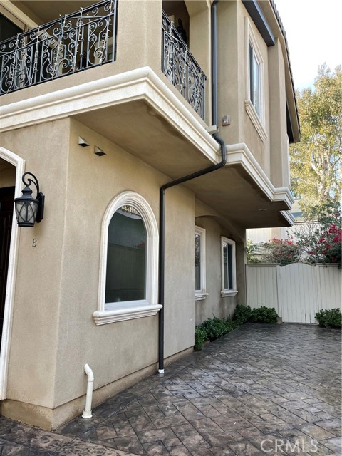 2017 Huntington Lane, Redondo Beach, California 90278, 4 Bedrooms Bedrooms, ,3 BathroomsBathrooms,Residential,Sold,Huntington,OC21000762