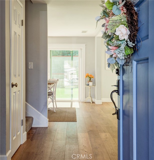 417 Susana Avenue, Redondo Beach, California 90277, 4 Bedrooms Bedrooms, ,2 BathroomsBathrooms,Residential,Sold,Susana,SB20152659