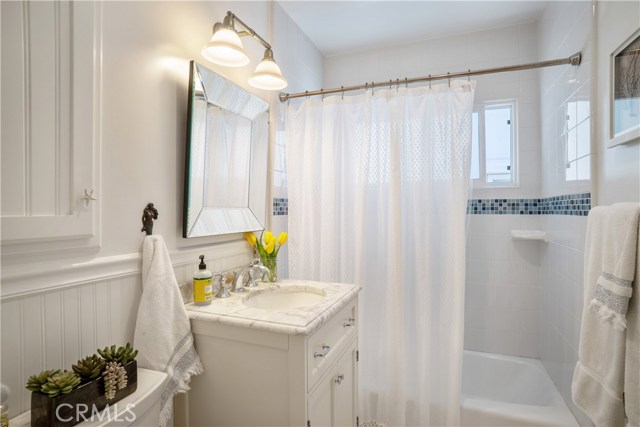 465 28th Street, Manhattan Beach, California 90266, 3 Bedrooms Bedrooms, ,3 BathroomsBathrooms,Residential,Sold,28th,SB19069808