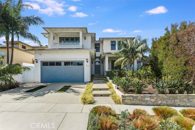 2113 Chestnut Avenue, Manhattan Beach, California 90266, 5 Bedrooms Bedrooms, ,5 BathroomsBathrooms,Residential,Sold,Chestnut,SB20195476