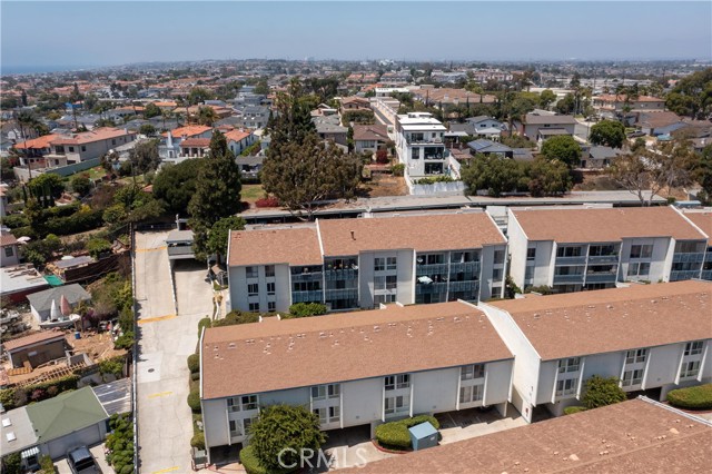 800 Camino Real, Redondo Beach, California 90277, 1 Bedroom Bedrooms, ,1 BathroomBathrooms,Residential,Sold,Camino Real,PW21143033