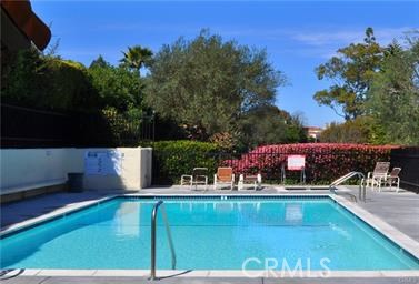 24 Sycamore Lane, Rolling Hills Estates, California 90274, 2 Bedrooms Bedrooms, ,3 BathroomsBathrooms,Residential,Sold,Sycamore,PV19180483