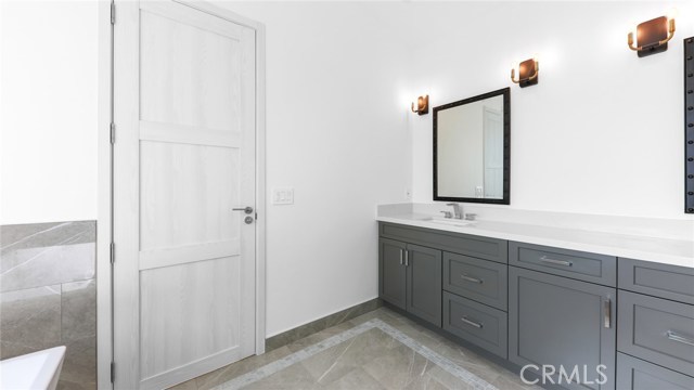 1022 Avenue A, Redondo Beach, California 90277, 6 Bedrooms Bedrooms, ,6 BathroomsBathrooms,Residential,Sold,Avenue A,PV20202846