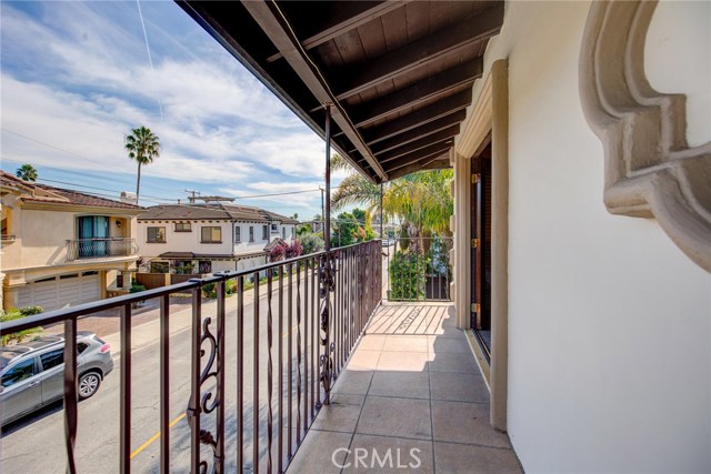 1503 Phelan Lane, Redondo Beach, California 90278, 3 Bedrooms Bedrooms, ,3 BathroomsBathrooms,Residential,Sold,Phelan,PV20167247