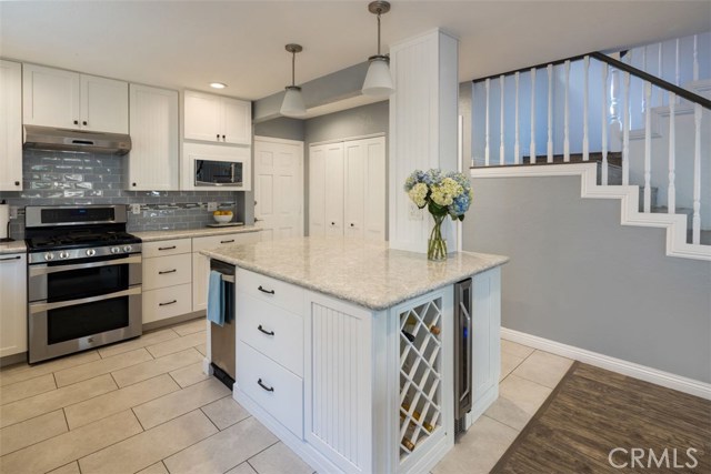 2019 Ernest Avenue, Redondo Beach, California 90278, 3 Bedrooms Bedrooms, ,2 BathroomsBathrooms,Residential,Sold,Ernest,SB20040759