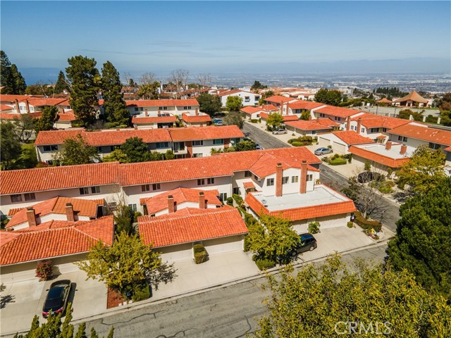 7 Via Granada, Rolling Hills Estates, California 90274, 3 Bedrooms Bedrooms, ,1 BathroomBathrooms,Residential,Sold,Via Granada,PV21057173