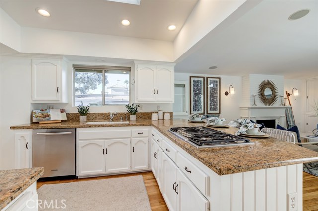 1906 Flournoy Road, Manhattan Beach, California 90266, 4 Bedrooms Bedrooms, ,2 BathroomsBathrooms,Residential,Sold,Flournoy,SB20175841