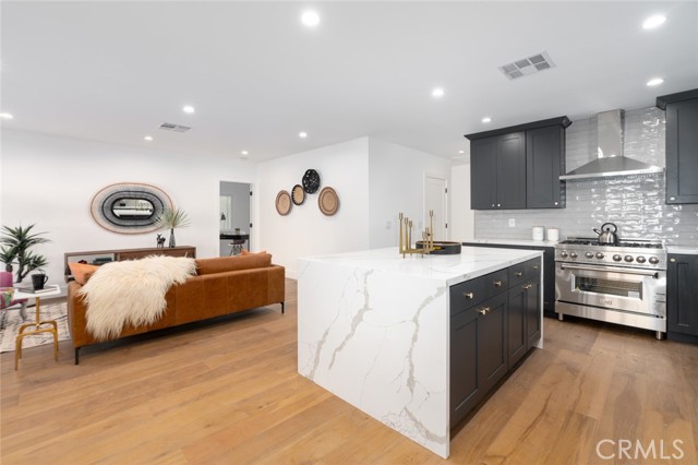 4 Bed Home for Sale in Silver Lake, California