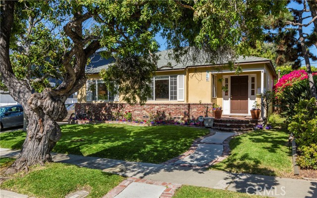 2004 Faymont Avenue, Manhattan Beach, California 90266, 3 Bedrooms Bedrooms, ,2 BathroomsBathrooms,Residential,Sold,Faymont,SB19117779