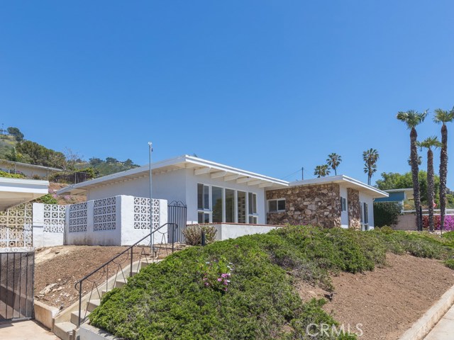 4107 Dauntless Drive, Rancho Palos Verdes, California 90275, 3 Bedrooms Bedrooms, ,2 BathroomsBathrooms,Residential,Sold,Dauntless,SB20077228