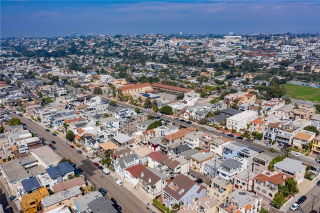 1630 Manhattan Avenue, Hermosa Beach, California 90254, 2 Bedrooms Bedrooms, ,2 BathroomsBathrooms,Residential,Sold,Manhattan,SB20223870