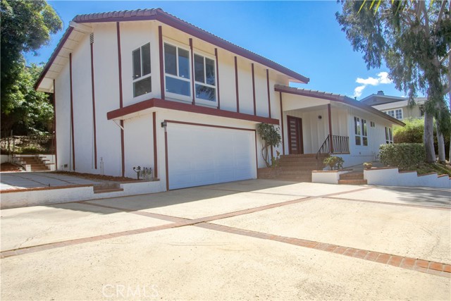 12 Hitching Post Dr, Rolling Hills Estates, California 90274, 4 Bedrooms Bedrooms, ,2 BathroomsBathrooms,Residential,Sold,Hitching Post Dr,MB21091315