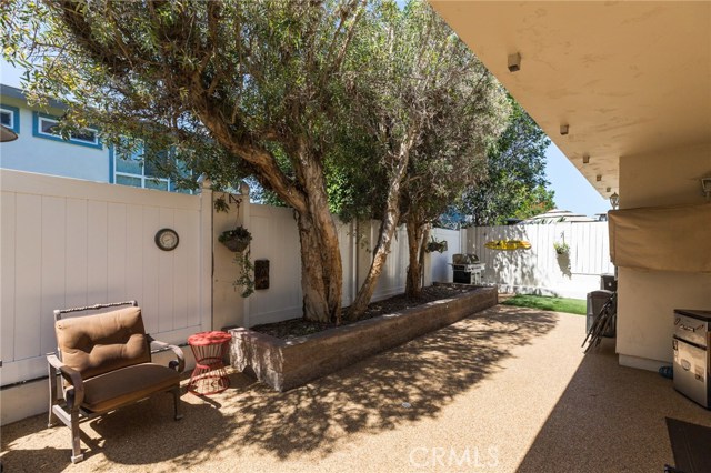 121 Helberta Avenue, Redondo Beach, California 90277, 3 Bedrooms Bedrooms, ,2 BathroomsBathrooms,Residential,Sold,Helberta,SB18224555