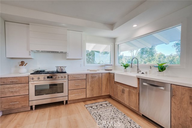 11 Shadow Lane, Rolling Hills Estates, California 90274, 6 Bedrooms Bedrooms, ,4 BathroomsBathrooms,Residential,Sold,Shadow,PV21020232