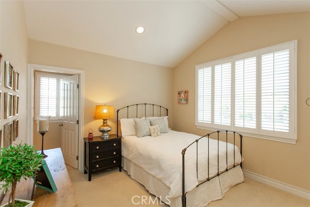 2909 Maple Avenue, Manhattan Beach, California 90266, 5 Bedrooms Bedrooms, ,3 BathroomsBathrooms,Residential,Sold,Maple,SB19265504