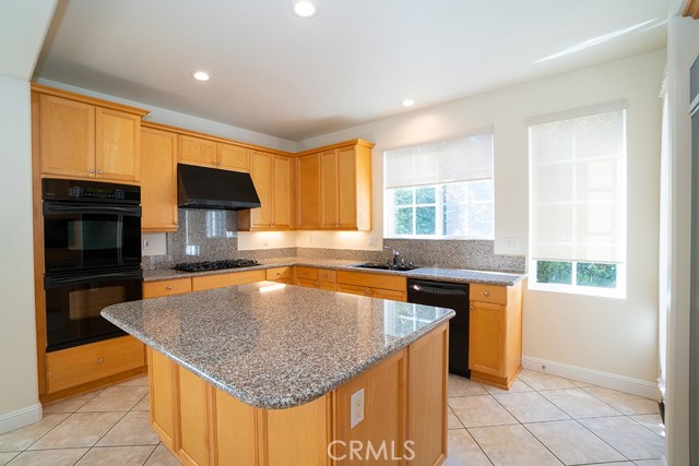 16 Pepper Tree Lane, Rolling Hills Estates, California 90274, 3 Bedrooms Bedrooms, ,4 BathroomsBathrooms,Residential,Sold,Pepper Tree,SB18282891