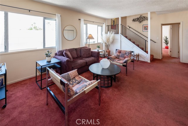 728 13th Street, Manhattan Beach, California 90266, 3 Bedrooms Bedrooms, ,2 BathroomsBathrooms,Residential,Sold,13th,SB21113806