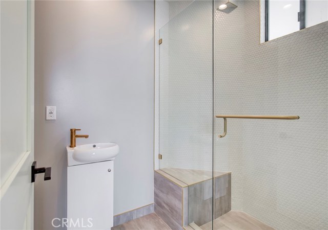 2004 Grant Avenue, Redondo Beach, California 90278, 4 Bedrooms Bedrooms, ,5 BathroomsBathrooms,Residential,Sold,Grant,PV19040673
