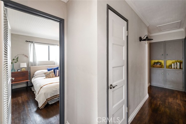 1708 Spreckels Lane, Redondo Beach, California 90278, 3 Bedrooms Bedrooms, ,2 BathroomsBathrooms,Residential,Sold,Spreckels,SB20220711