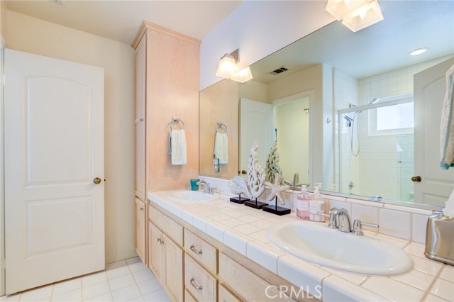 1924 Ruhland Avenue, Redondo Beach, California 90278, 3 Bedrooms Bedrooms, ,2 BathroomsBathrooms,Residential,Sold,Ruhland,SB21069675