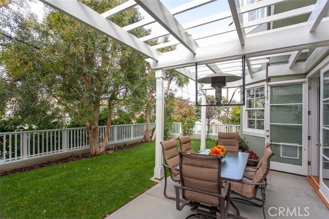 2909 Maple Avenue, Manhattan Beach, California 90266, 5 Bedrooms Bedrooms, ,3 BathroomsBathrooms,Residential,Sold,Maple,SB19265504