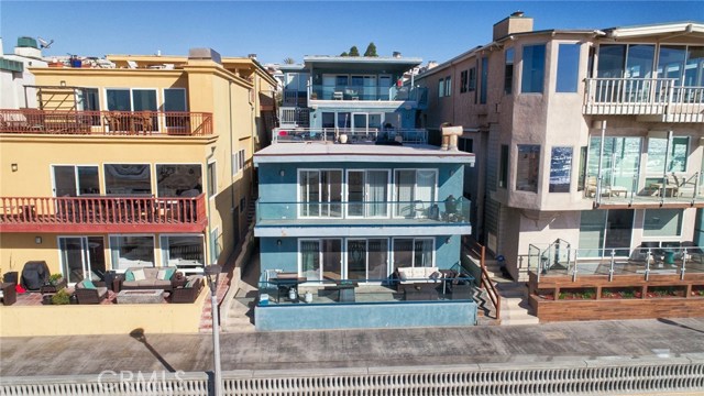 2208 The Strand, Manhattan Beach, California 90266, 9 Bedrooms Bedrooms, ,8 BathroomsBathrooms,Residential,Sold,The Strand,SB18022233