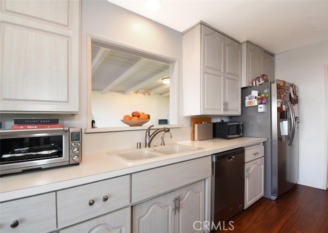 Kitchen with Newer Cabinets