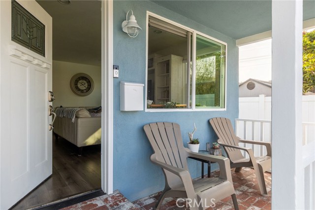 1012 Avenue C, Redondo Beach, California 90277, 4 Bedrooms Bedrooms, ,2 BathroomsBathrooms,Residential,Sold,Avenue C,SB19263287