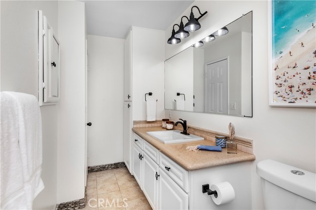 320 Hermosa Avenue, Hermosa Beach, California 90254, 1 Bedroom Bedrooms, ,1 BathroomBathrooms,Residential,Sold,Hermosa,SB21065993