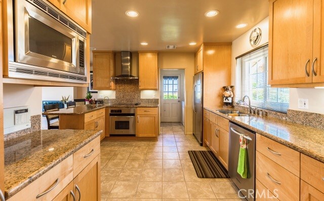 2163 Mendon Drive, Rancho Palos Verdes, California 90275, 3 Bedrooms Bedrooms, ,3 BathroomsBathrooms,Residential,Sold,Mendon,SB17080762