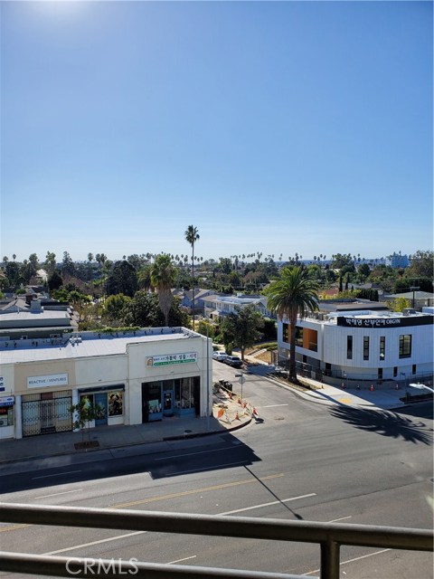 2 Bed Home for Sale in Los Angeles, California