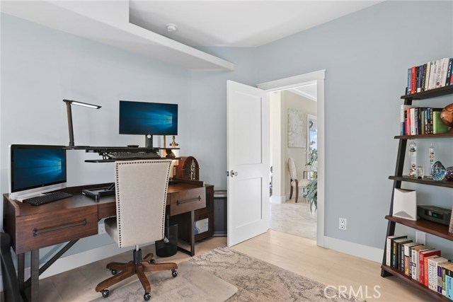 313 Avenue F, Redondo Beach, California 90277, 5 Bedrooms Bedrooms, ,4 BathroomsBathrooms,Residential,Sold,Avenue F,OC21017149