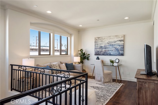3612 Alma Avenue, Manhattan Beach, California 90266, 4 Bedrooms Bedrooms, ,4 BathroomsBathrooms,Residential,Sold,Alma,SB21161742