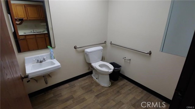 Center, 92507, ,For Sale,Center,IV20188833