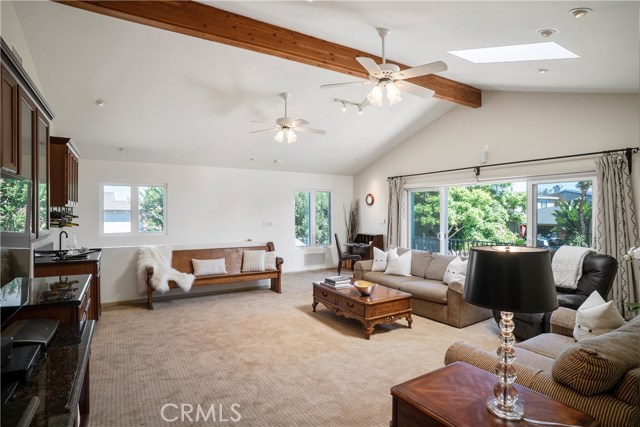 3529 Pine Avenue, Manhattan Beach, California 90266, 4 Bedrooms Bedrooms, ,Residential,Sold,Pine,SB18230875