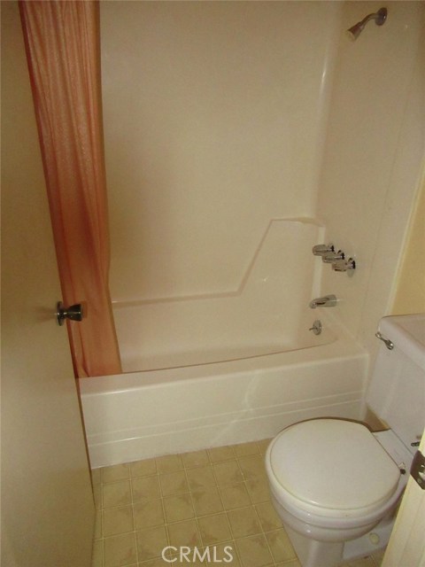 Bathroom 1 - Full Bath