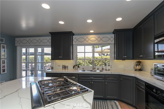 Kitchen - Quartz Marble Countertop