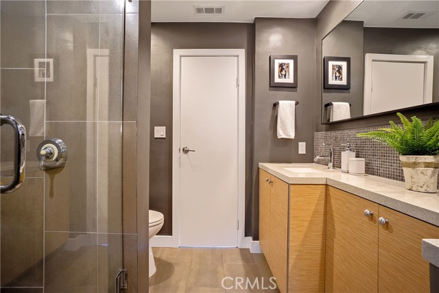 2 Bed Home for Sale in Silver Lake, California