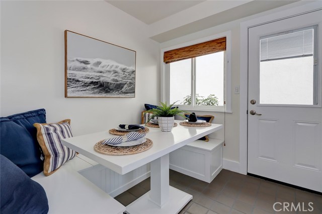 323 29th Street, Manhattan Beach, California 90266, 4 Bedrooms Bedrooms, ,3 BathroomsBathrooms,Residential,Sold,29th,SB19246067