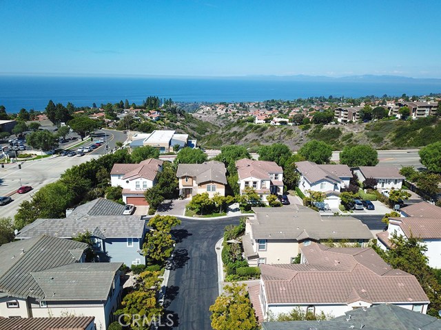 16 Pepper Tree Lane, Rolling Hills Estates, California 90274, 3 Bedrooms Bedrooms, ,4 BathroomsBathrooms,Residential,Sold,Pepper Tree,SB18282891
