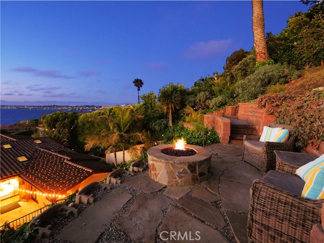 592 Via Almar, Palos Verdes Estates, California 90274, 4 Bedrooms Bedrooms, ,4 BathroomsBathrooms,Residential,Sold,Via Almar,SB21138248