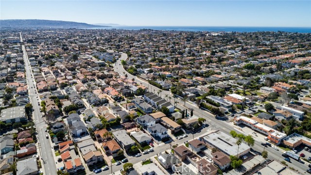 1908 Bataan Road, Redondo Beach, California 90278, 4 Bedrooms Bedrooms, ,3 BathroomsBathrooms,Residential,Sold,Bataan,PV21039512