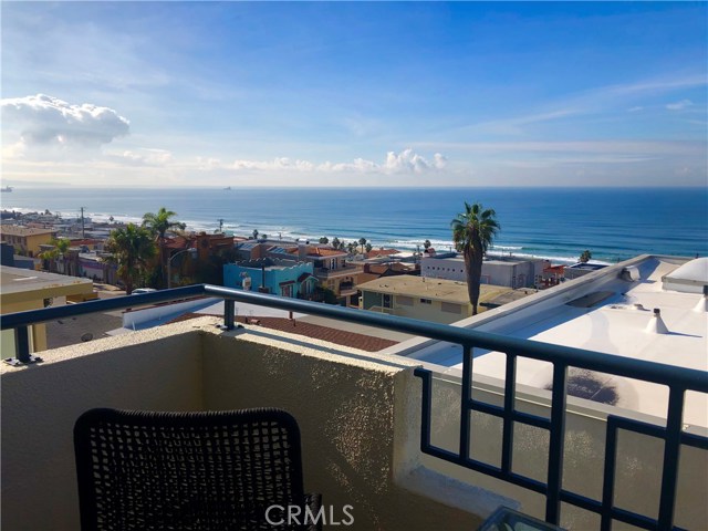 4216 Highland Avenue, Manhattan Beach, California 90266, 3 Bedrooms Bedrooms, ,3 BathroomsBathrooms,Residential,Sold,Highland,SB19276572