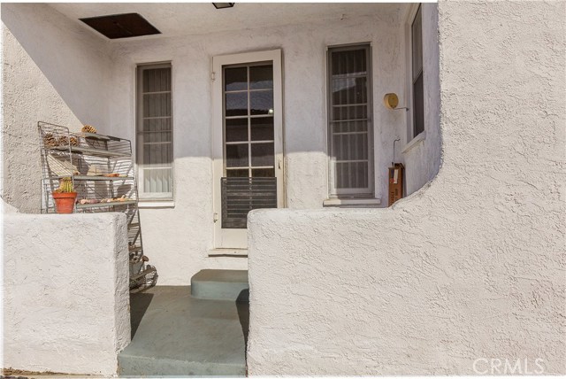 2 Bed Home for Sale in Culver City, California