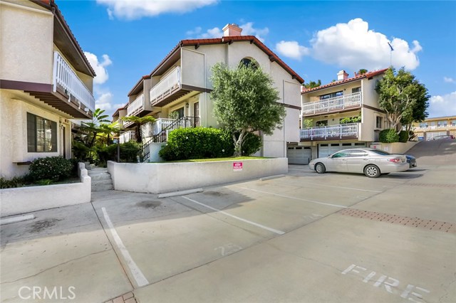 408 Avenue G, Redondo Beach, California 90277, 3 Bedrooms Bedrooms, ,1 BathroomBathrooms,Residential,Sold,Avenue G,SB17187838