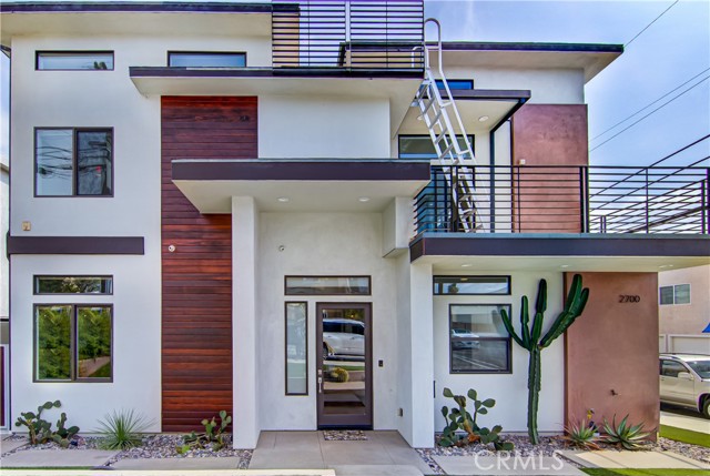 2700 Vanderbilt Lane, Redondo Beach, California 90278, 4 Bedrooms Bedrooms, ,2 BathroomsBathrooms,Residential,Sold,Vanderbilt,SB21081280