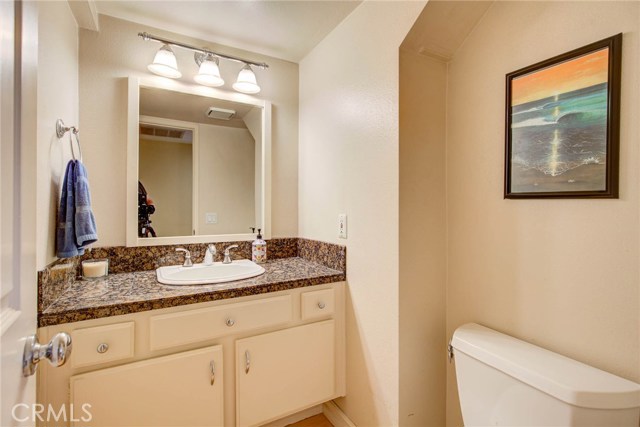 2217 Vanderbilt Lane, Redondo Beach, California 90278, 2 Bedrooms Bedrooms, ,1 BathroomBathrooms,Residential,Sold,Vanderbilt,SB19150868