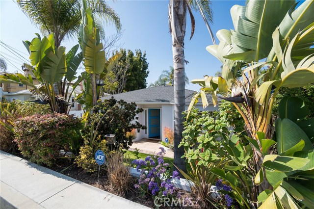 1747 2nd Street, Manhattan Beach, California 90266, 3 Bedrooms Bedrooms, ,1 BathroomBathrooms,Residential,Sold,2nd,SB18120149