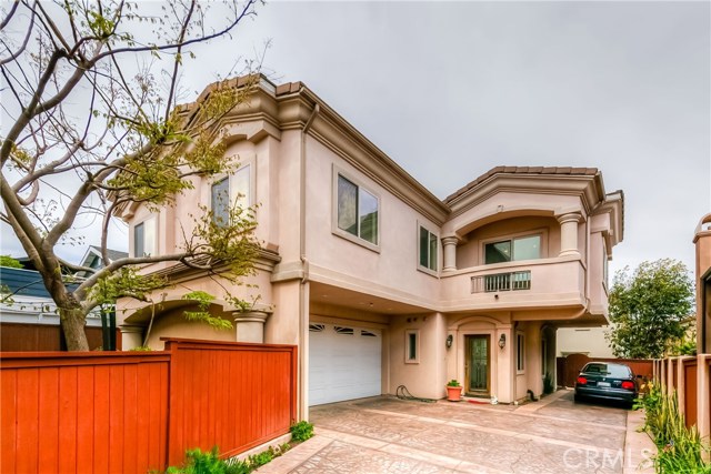 1917 Perry Avenue, Redondo Beach, California 90278, 4 Bedrooms Bedrooms, ,2 BathroomsBathrooms,Residential,Sold,Perry,SB17060012